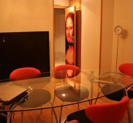 Hotel Ofi *