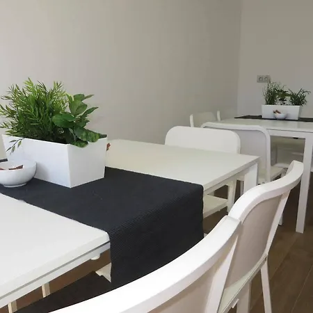 Ofi Hotel *